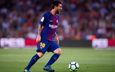 澳队体育焦点-于帕梅卡诺肌肉伤势缺席三周